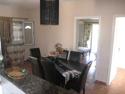Votana house dining area